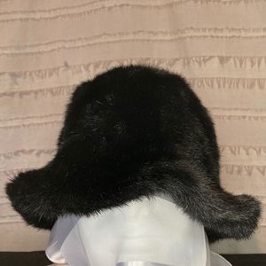 Dennis Basso Size Small/Medium